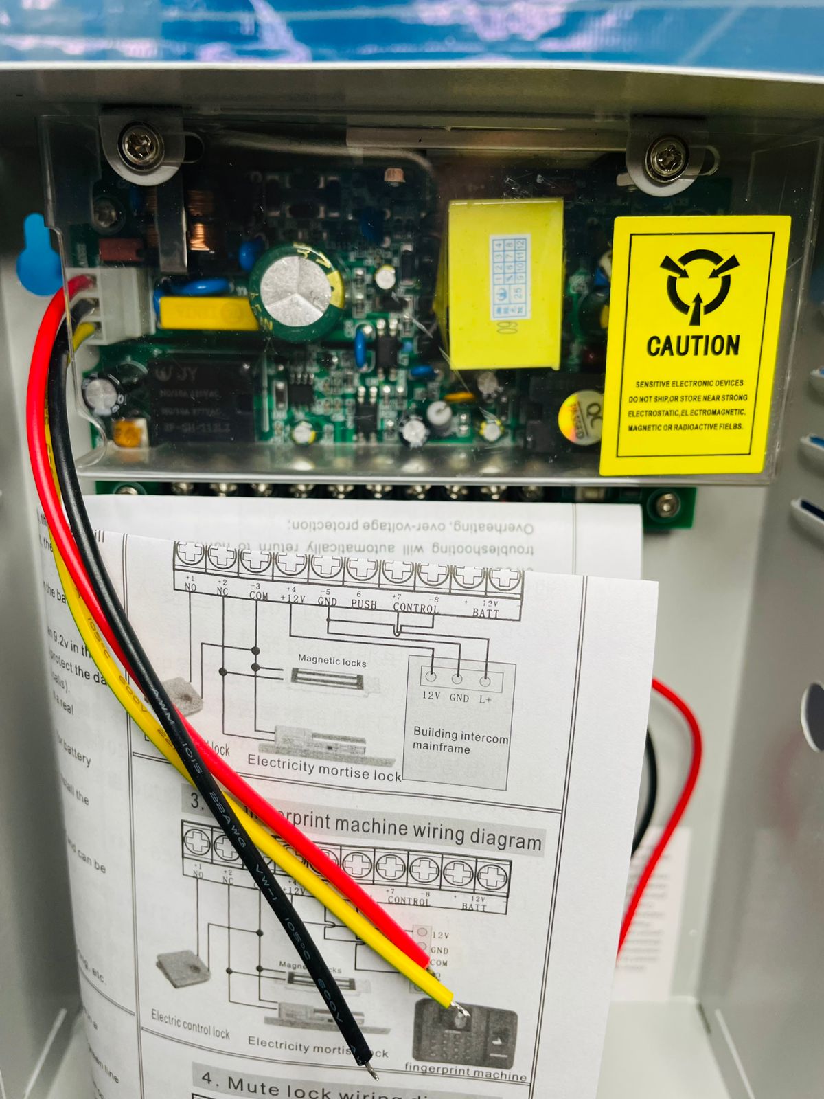 Power Suply Box - Caja de respaldo p/control de acceso 12v 5a